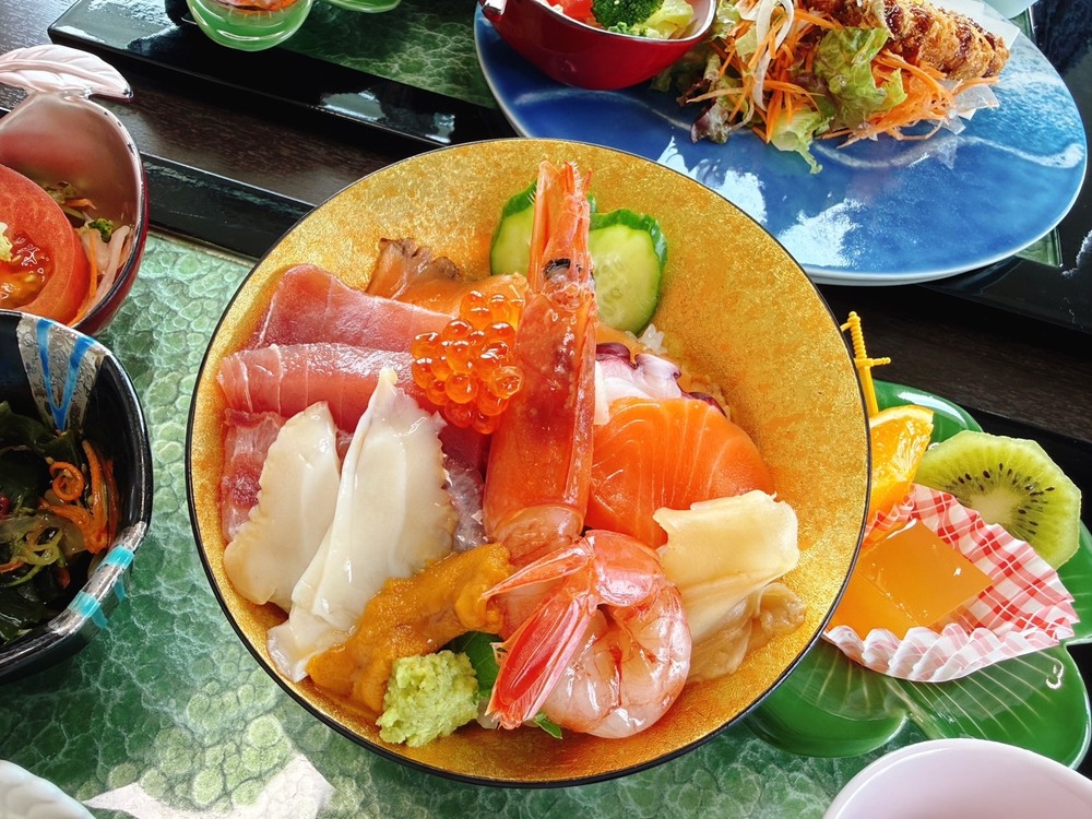 【個室ランチ】個室でのんびりお喋り【人気No.1 海鮮丼】プラン