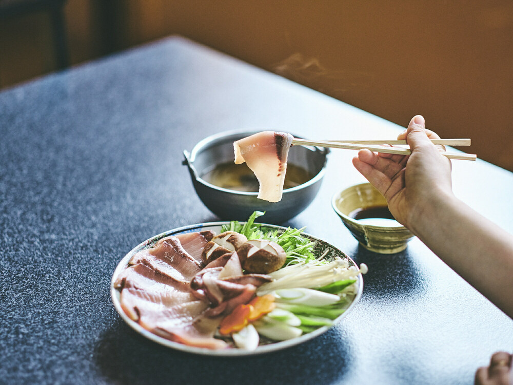ブリしゃぶで氷見ブリ満喫コース（一泊二食サウナ付き）