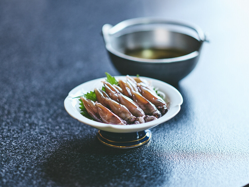 富山湾の春の使者！ホタルイカしゃぶしゃぶコース（一泊二食サウナ付き）