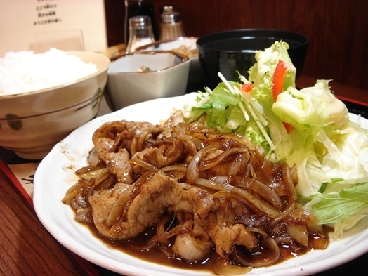 【平日夕食付き／朝食は毎日無料】満腹シングルプラン