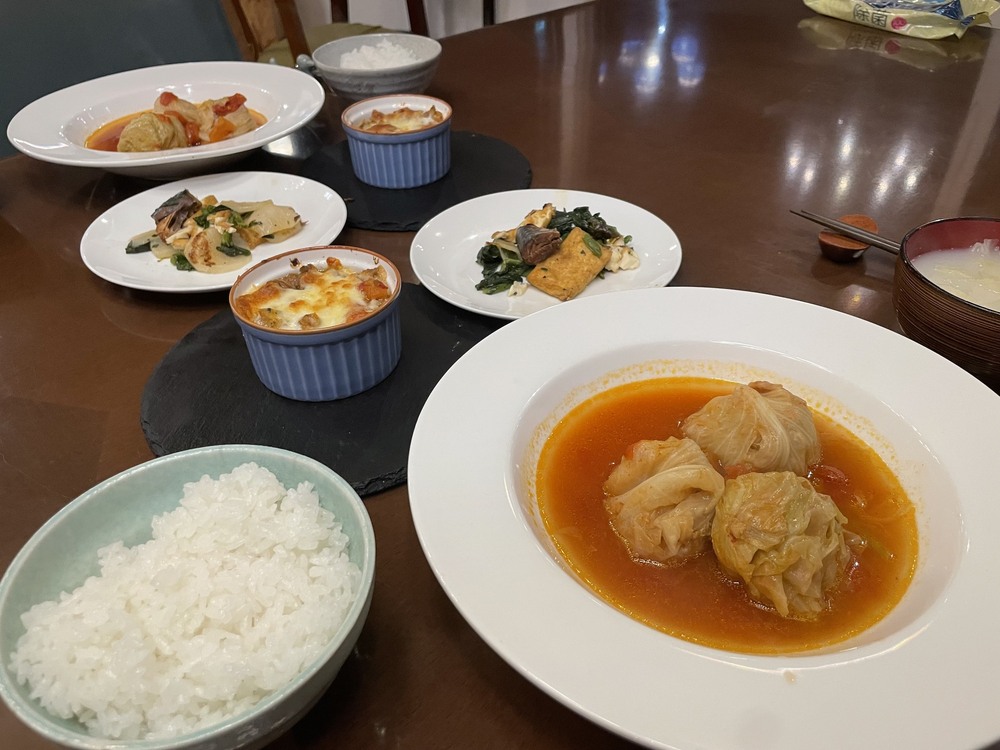 【朝夕2食付き】選べる朝食＆ヘルシー創作ディナープラン（水回りは共用）