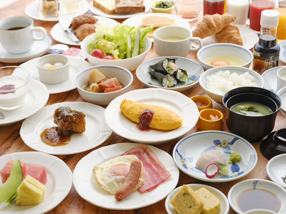 【出差支持！超級商務計畫]<含早餐>2罐啤酒+1瓶茶+宵夜杯麵♪