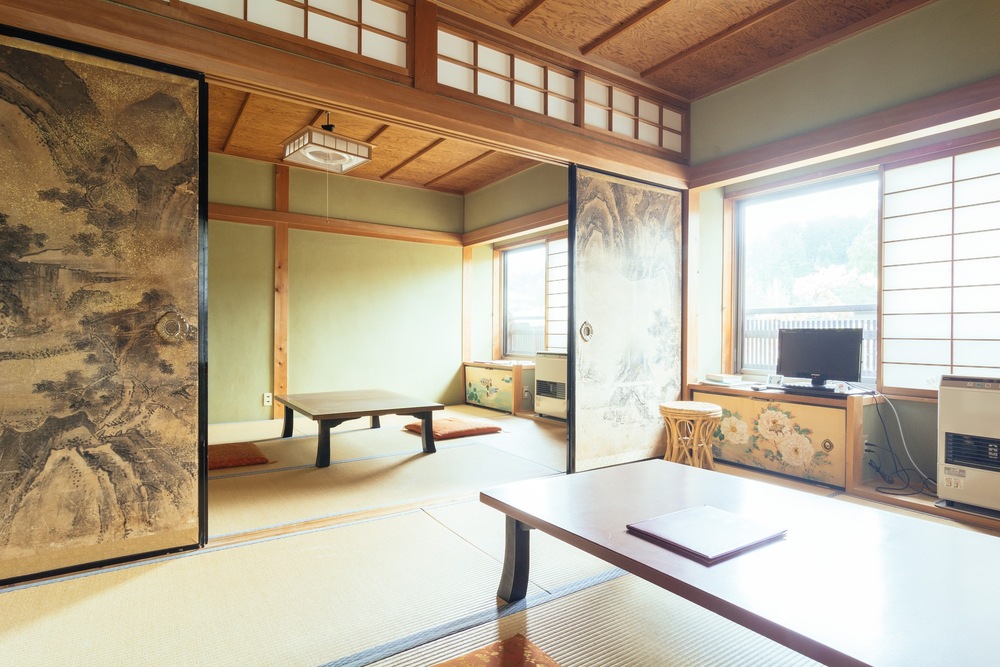 Japanese-Style Standard Family Room with Shared Bathroom