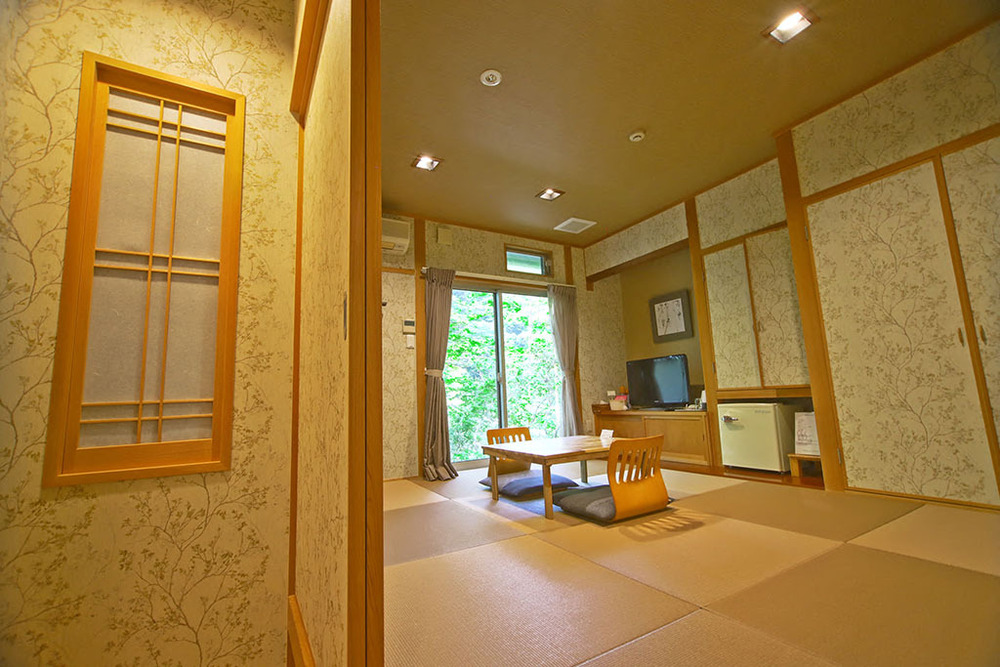The original Japanese-style room, "Ryukyu Tatami Room"