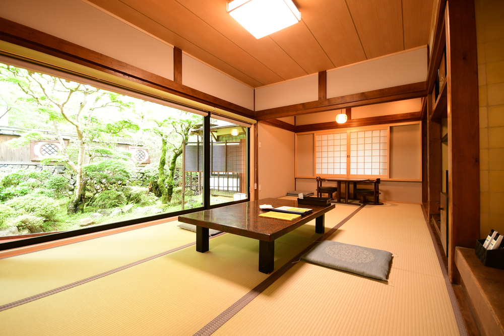 Non-smoking suite room with semi-open-air bath (Great view, with washbasin and toilet)