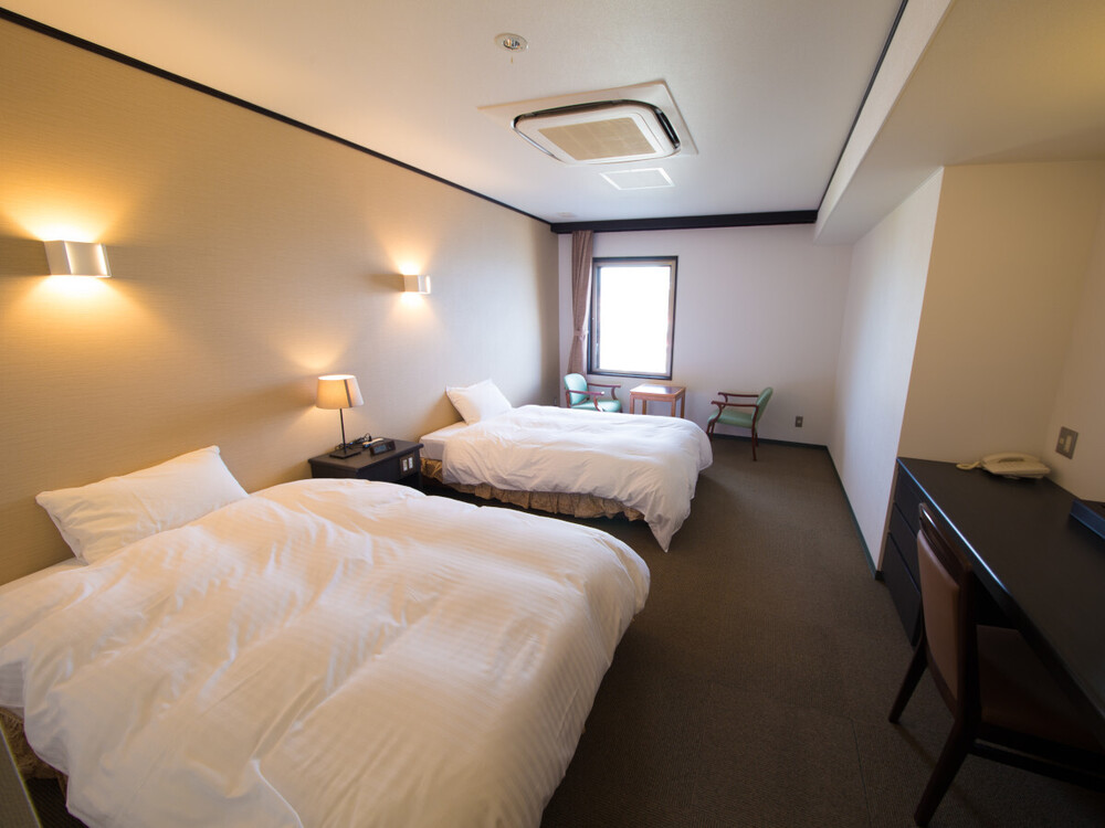 洋室おまかせ☆禁煙（バス・トイレ付）☆眺望指定不可