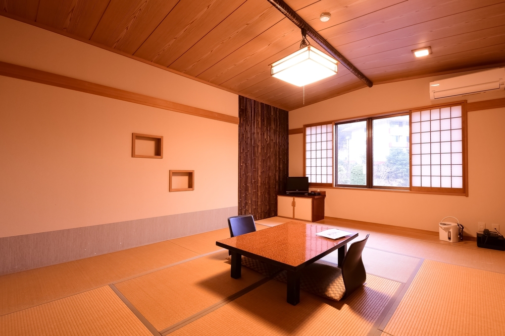 当日予約可◇禁煙　本館：和室8〜10畳